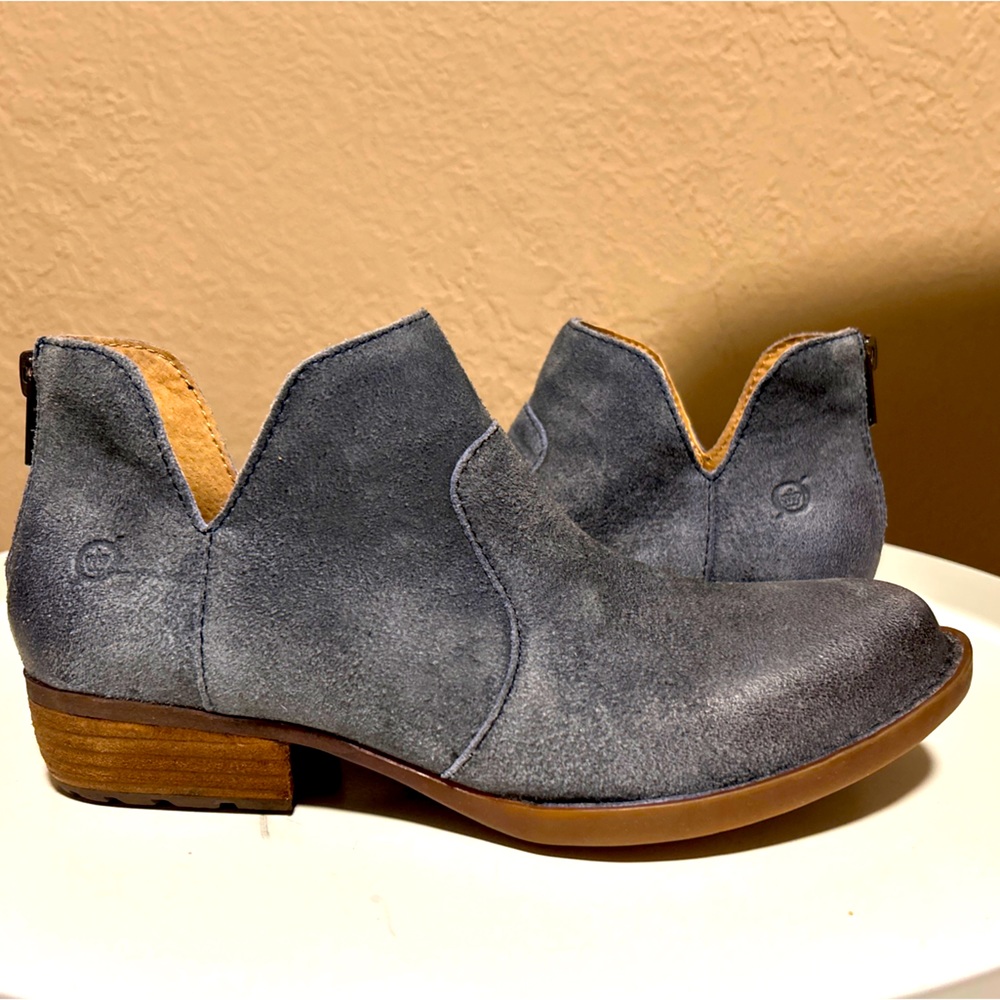 Born Women's Kerri Boot Size 7 Boho Distressed Blue Suede Bootie Low Heel